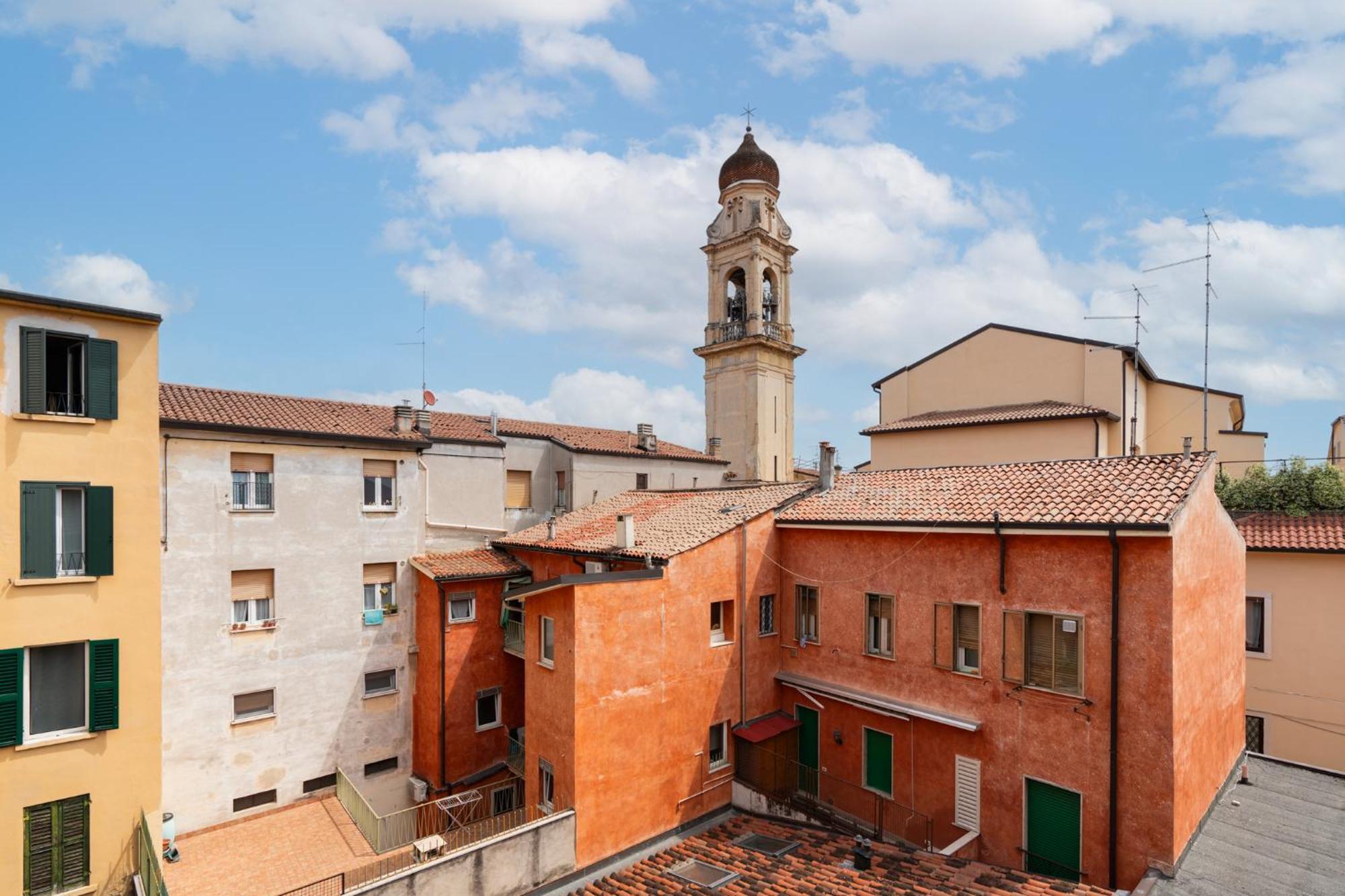 Domus Verona - Ampia Residenza Filippini A Pochi Passi Dall'Arena Dış mekan fotoğraf